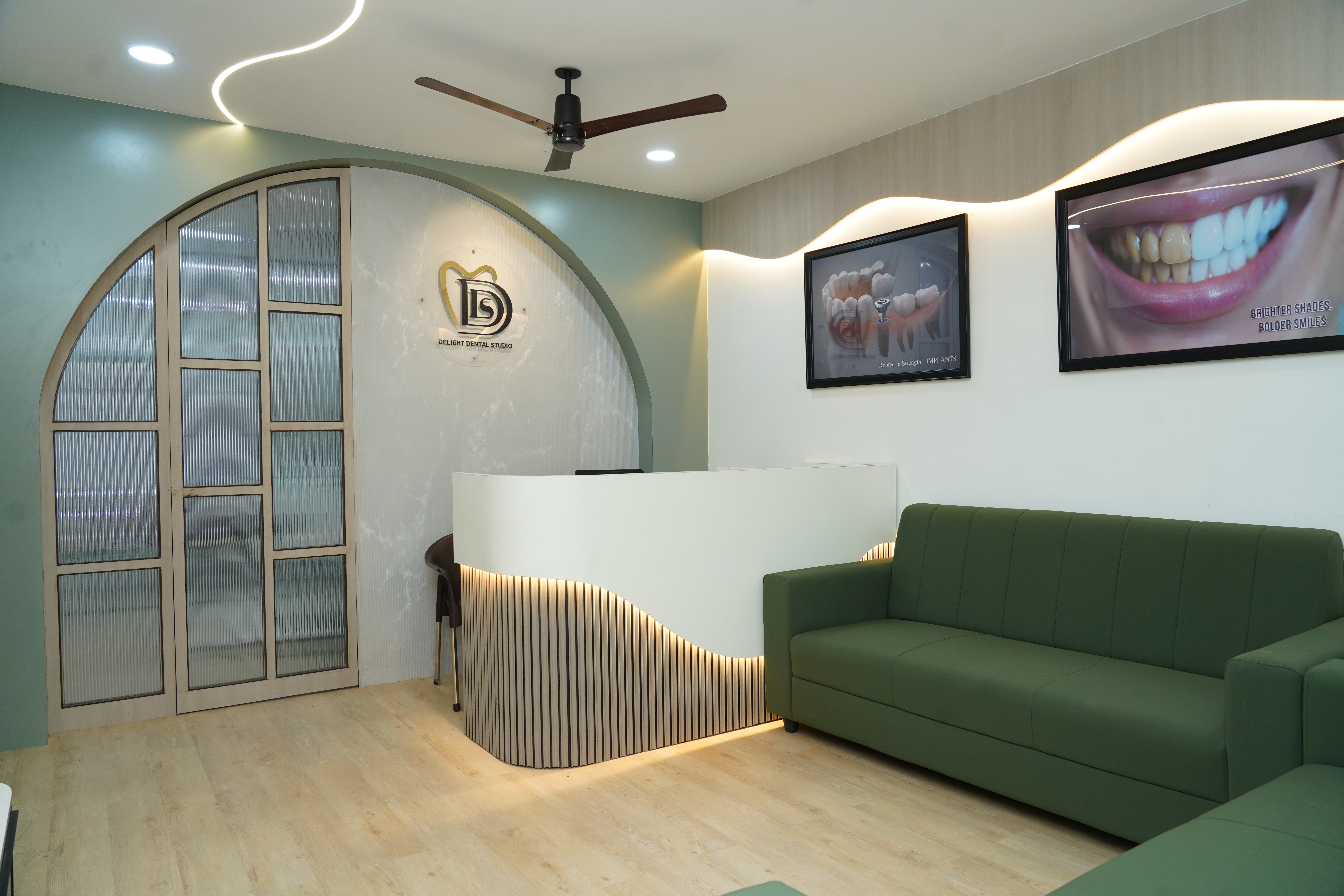Delight Dental Studio reception